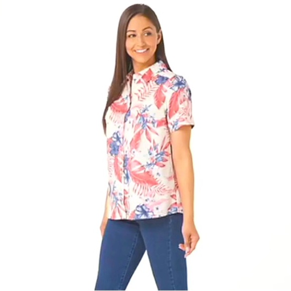 Denim&Co Tops - NWT QVC Denim & Co Printed Stretch Poplin Short-Sleeve Camp Shirt, Coral, Size L
